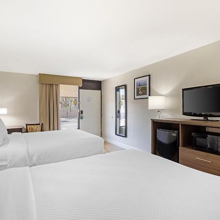 St. Augustine Beach Quality Inn & Suites St Augustine Beach Area מראה חיצוני תמונה