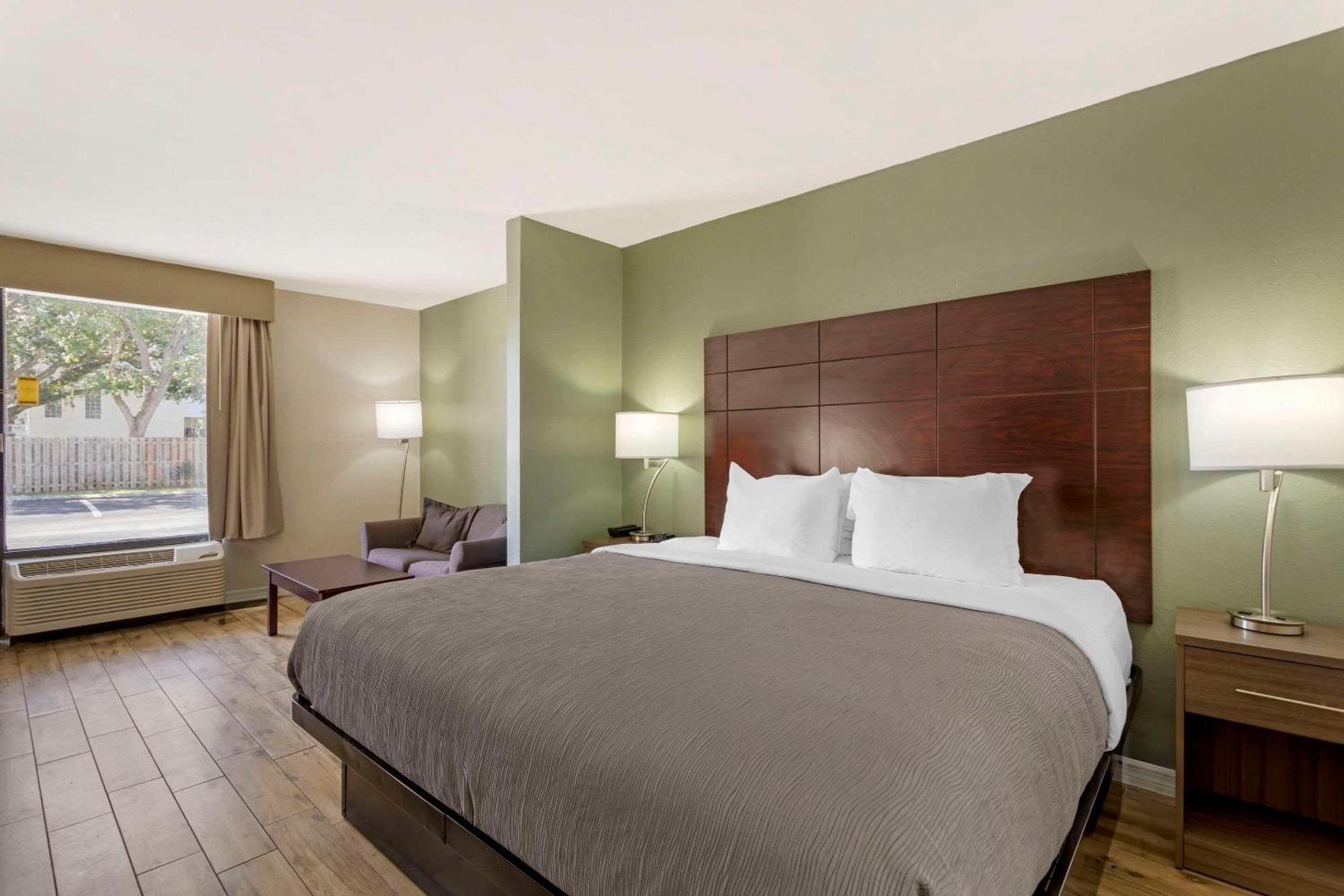 St. Augustine Beach Quality Inn & Suites St Augustine Beach Area מראה חיצוני תמונה