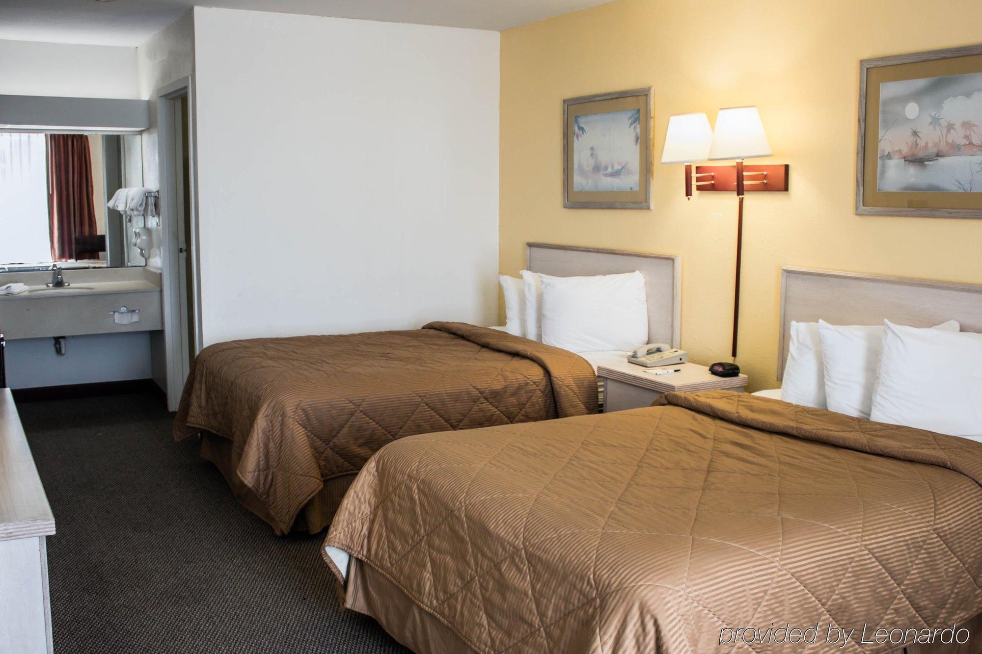 St. Augustine Beach Quality Inn & Suites St Augustine Beach Area מראה חיצוני תמונה