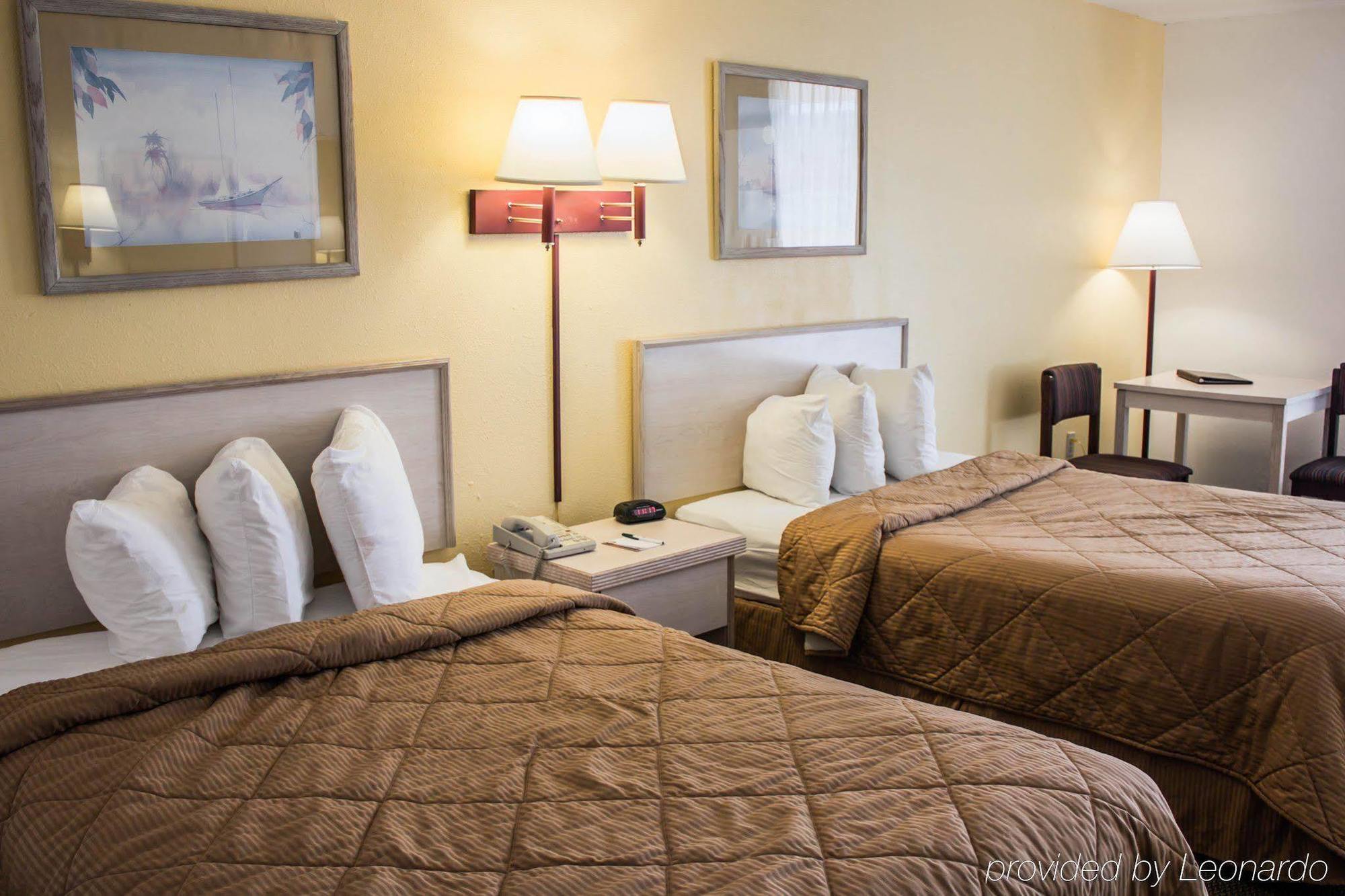 St. Augustine Beach Quality Inn & Suites St Augustine Beach Area מראה חיצוני תמונה