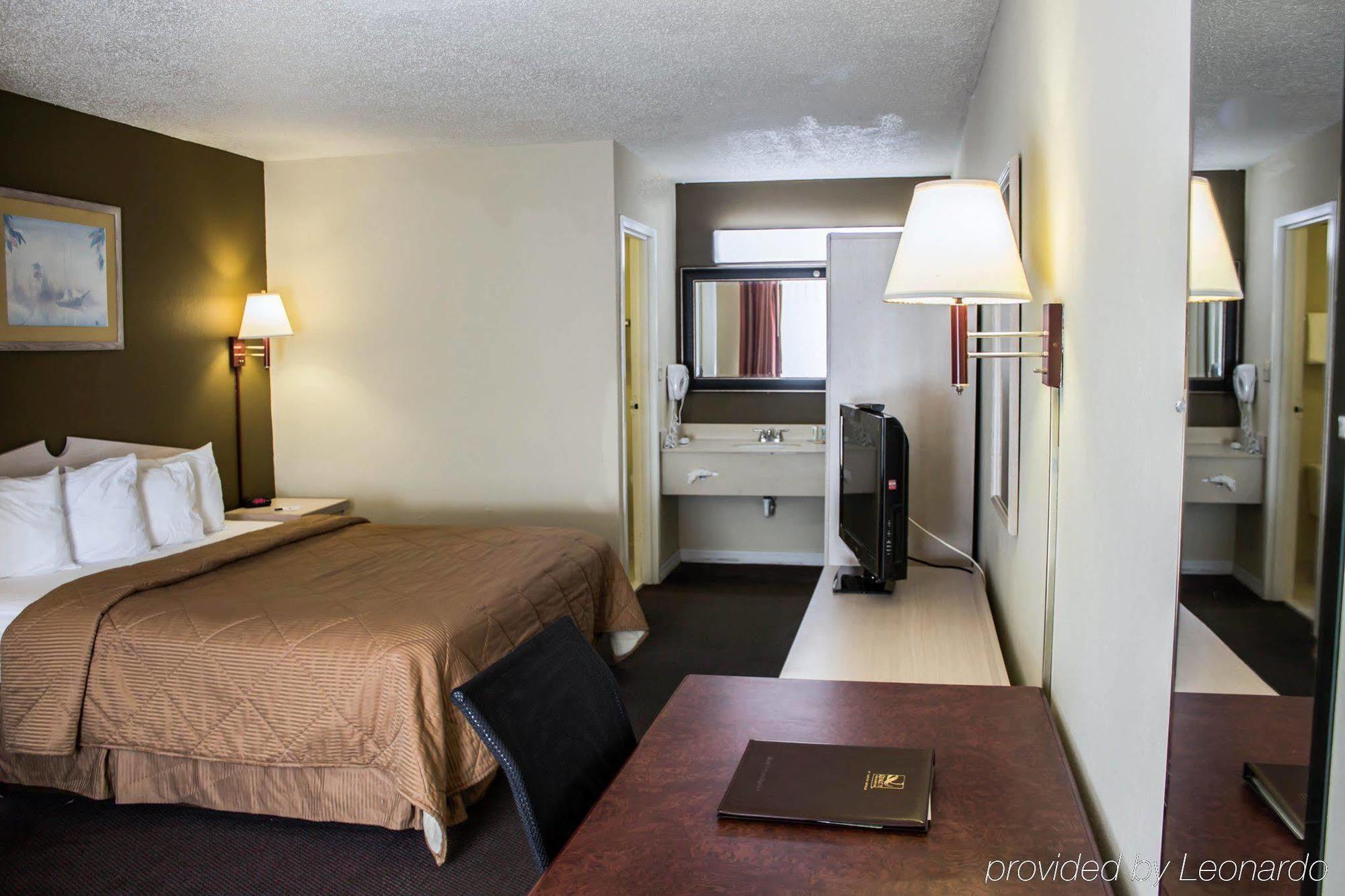 St. Augustine Beach Quality Inn & Suites St Augustine Beach Area מראה חיצוני תמונה