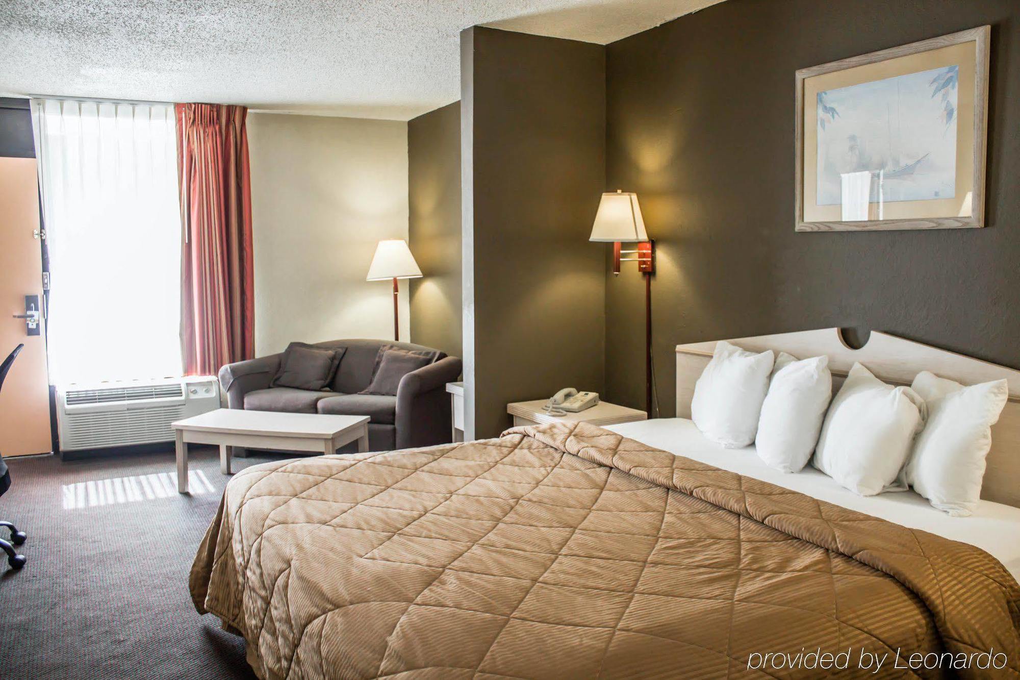 St. Augustine Beach Quality Inn & Suites St Augustine Beach Area מראה חיצוני תמונה